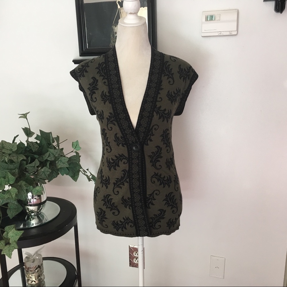Apropos Black Green Sleeveless Cardigan